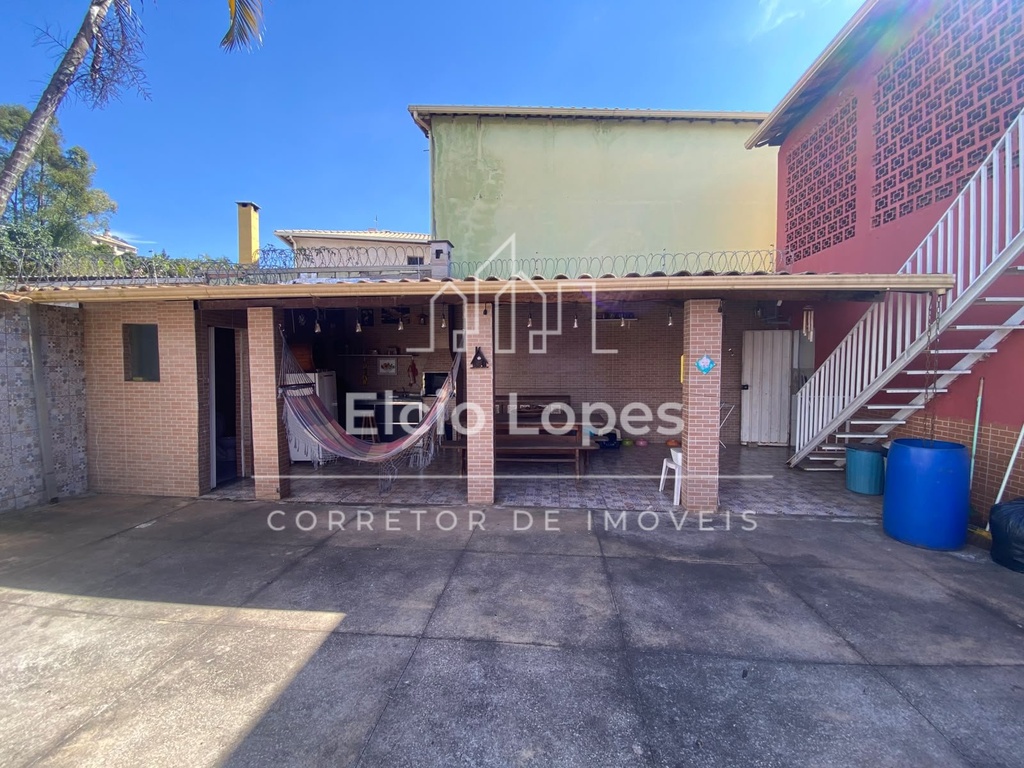 residential-/-home-3-quartos-500m2-rochedo-conselheiro-lafaiete-mg